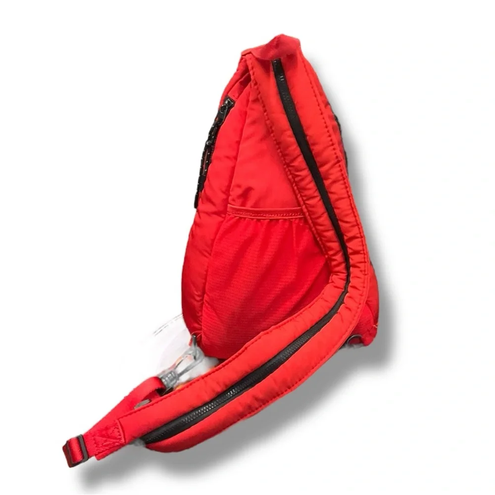 🎒 Form Movement Red Padded Sling Backpack | Minimal‎ Tech Crossbody Pack